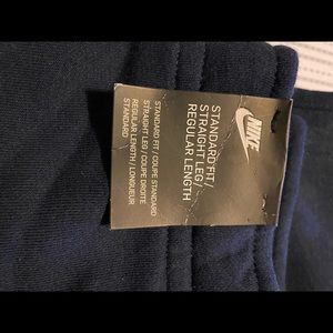 nike standard fit straight leg regular length sweatpants